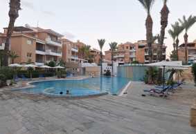 Two bedroom apartment for sale in Universal
