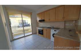 Unfurnished 2 bed apartment