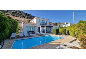 Lovely villa for long term rent in Kissonerga