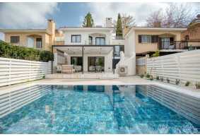 Lovely villa for long term rent in Tala