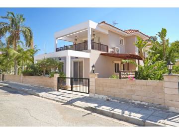  Villa 2 minutes from the sea in the Meneou 