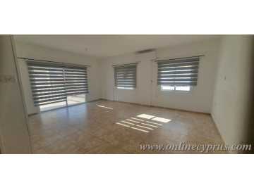 Unfurnished groundfloor spacious apartment for rent 