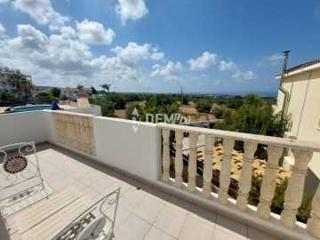 House For Rent in Tala, Paphos - DP4261