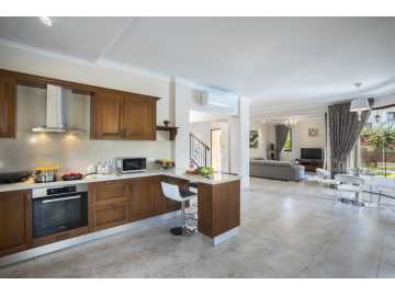 Villa For Sale in Argaka, Paphos - DP1661