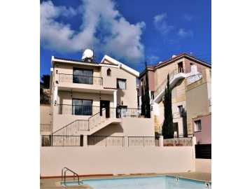 Villa For Sale in Yeroskipou, Paphos - PA10141