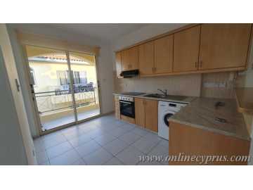 Unfurnished 2 bed apartment