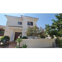 3 bed unfurnished house in Konia 