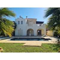 Three bedroom villa in Sait George 