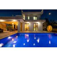 Luxury villa for long term rent