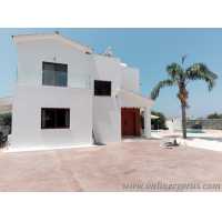 Spacious 4 bedroom villa for long term rent in Lower Peyia