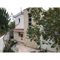 Unfurnished detached villa for long term rent